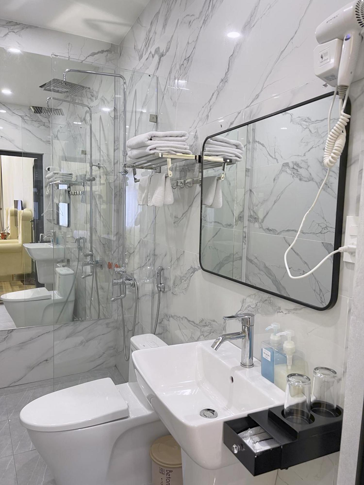 Chemi Noi Bai Airport Hotel & Travel Hanoi Zewnętrze zdjęcie
